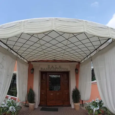 Napoleonski Apart-hotel Legnica