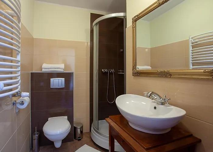 Napoleonski 3* Legnica