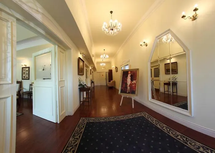 Napoleonski 3* Legnica